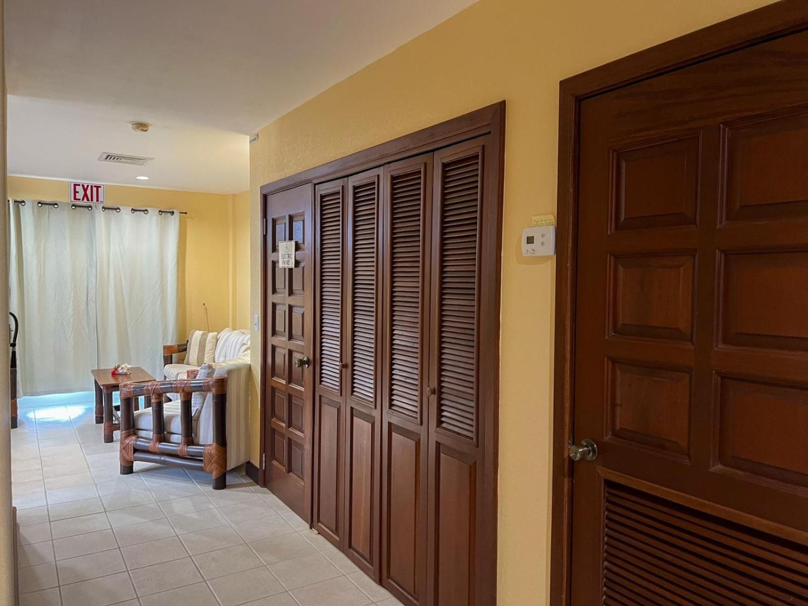 Miramar Villas Resort سان بيدرو المظهر الخارجي الصورة